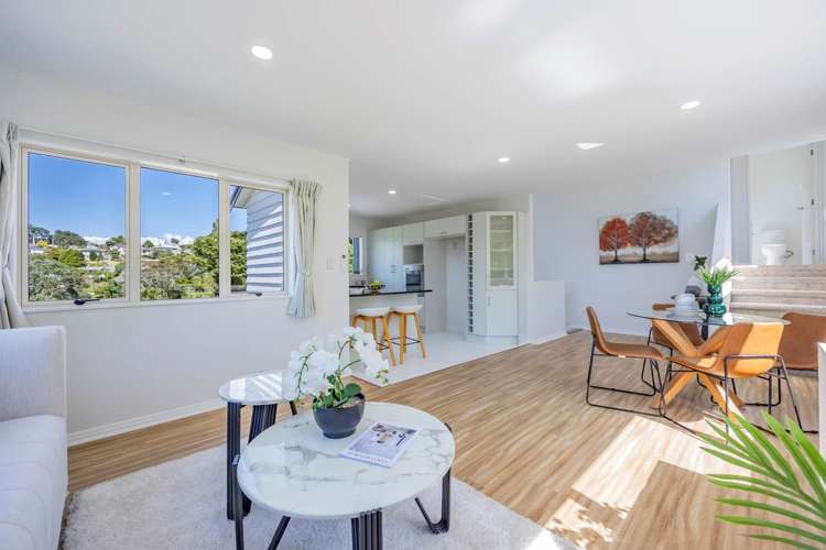 2/30 Martin Crescent Northcote_5