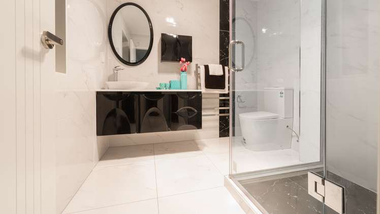 32 Charlestown Drive Flat Bush_11