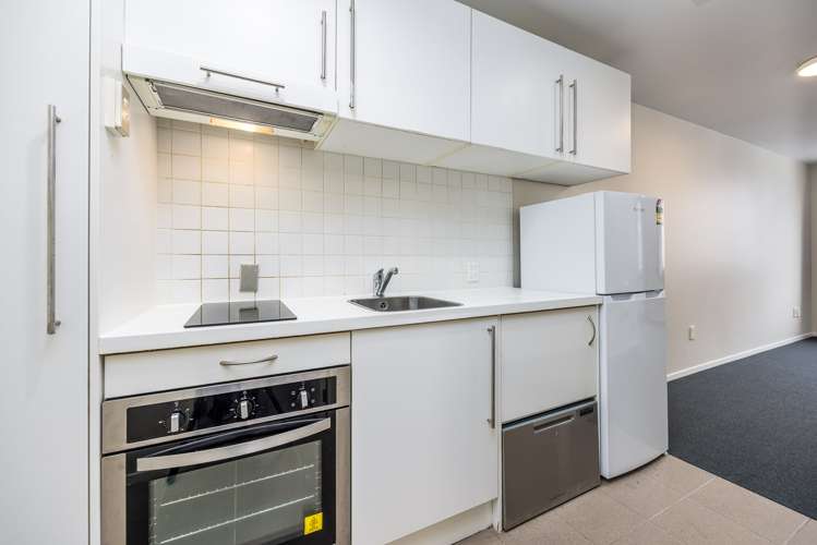 7d/15 City Road Auckland Central_12