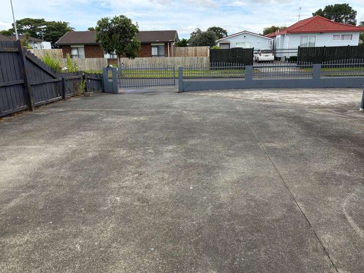 8 Jodie Place Flat Bush_4