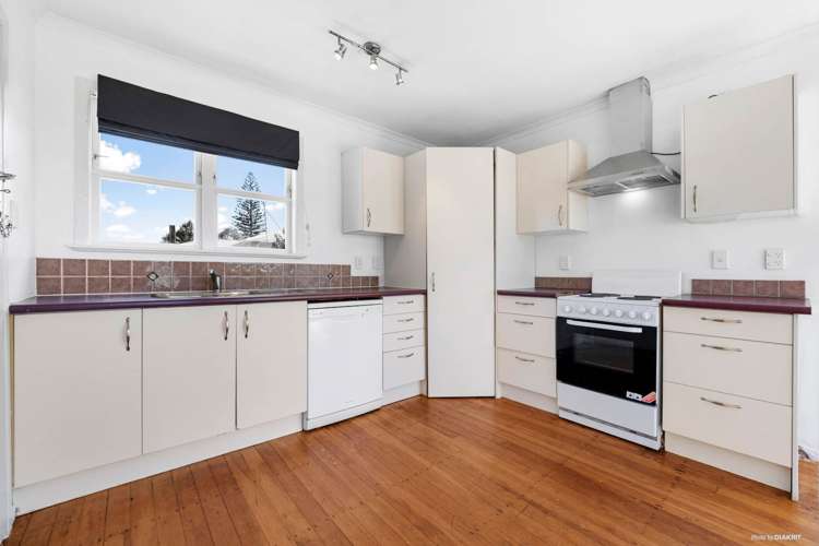 22 Adams Road Manurewa_6