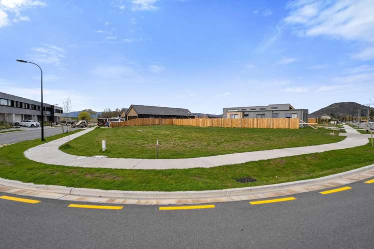 12 Rubus Street Wanaka_2