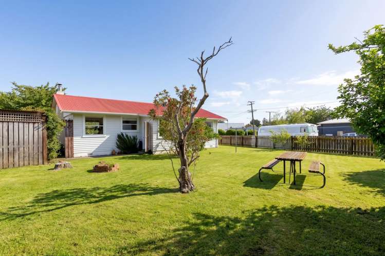 56 Daniell Street Featherston_11