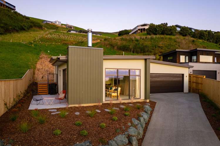 24 Ledger Road_1