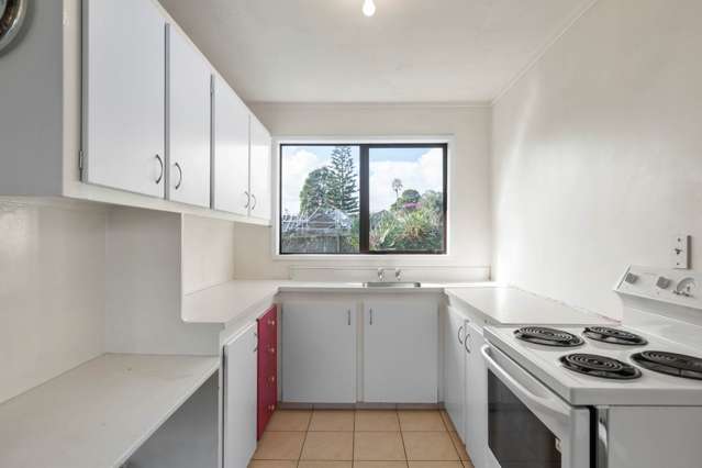 2/18 Leonard Road Mount Wellington_1