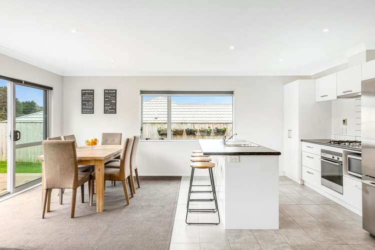 4 Moonsail Drive Whitby_7