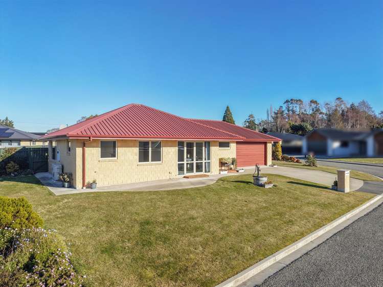 6 Stringer Crescent Waiareka Junction_16