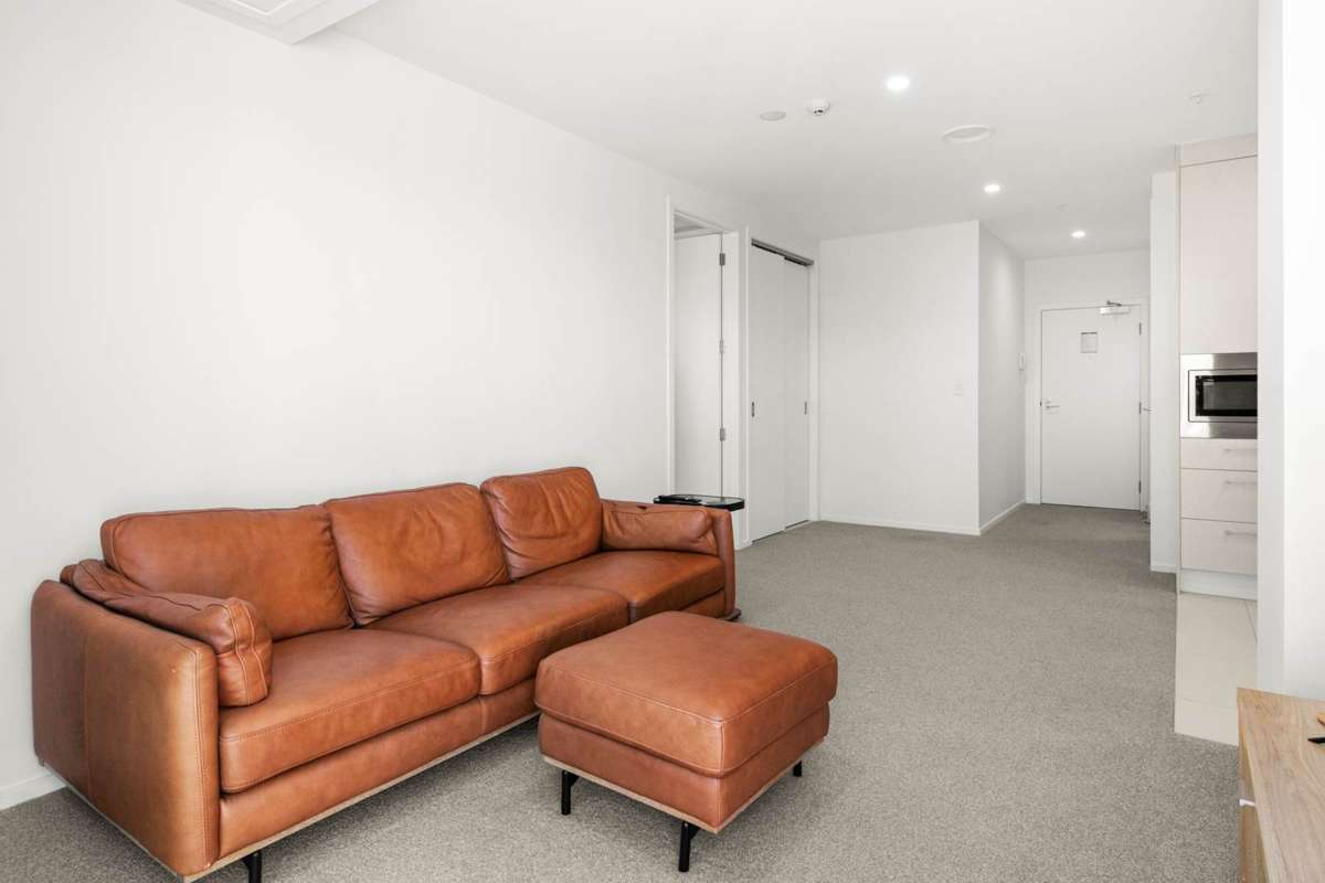 207/6 Waikumete Road_1