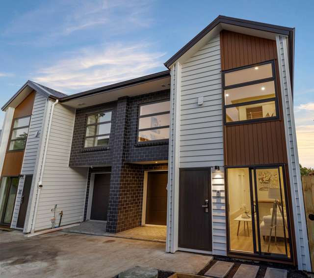 12A Holland Avenue Pt England_2