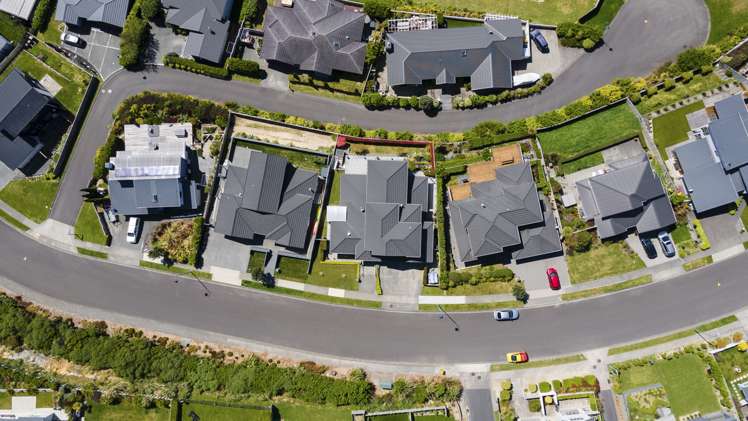 71 Endeavour Drive Whitby_28