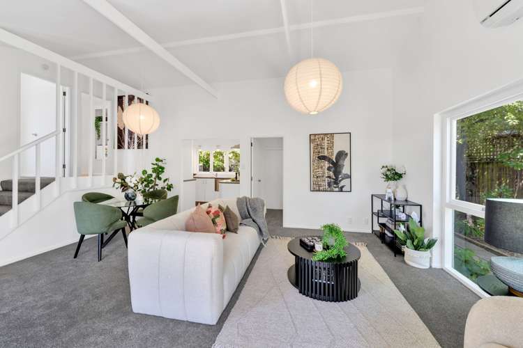 1/12 Deloraine Street Somerfield_6