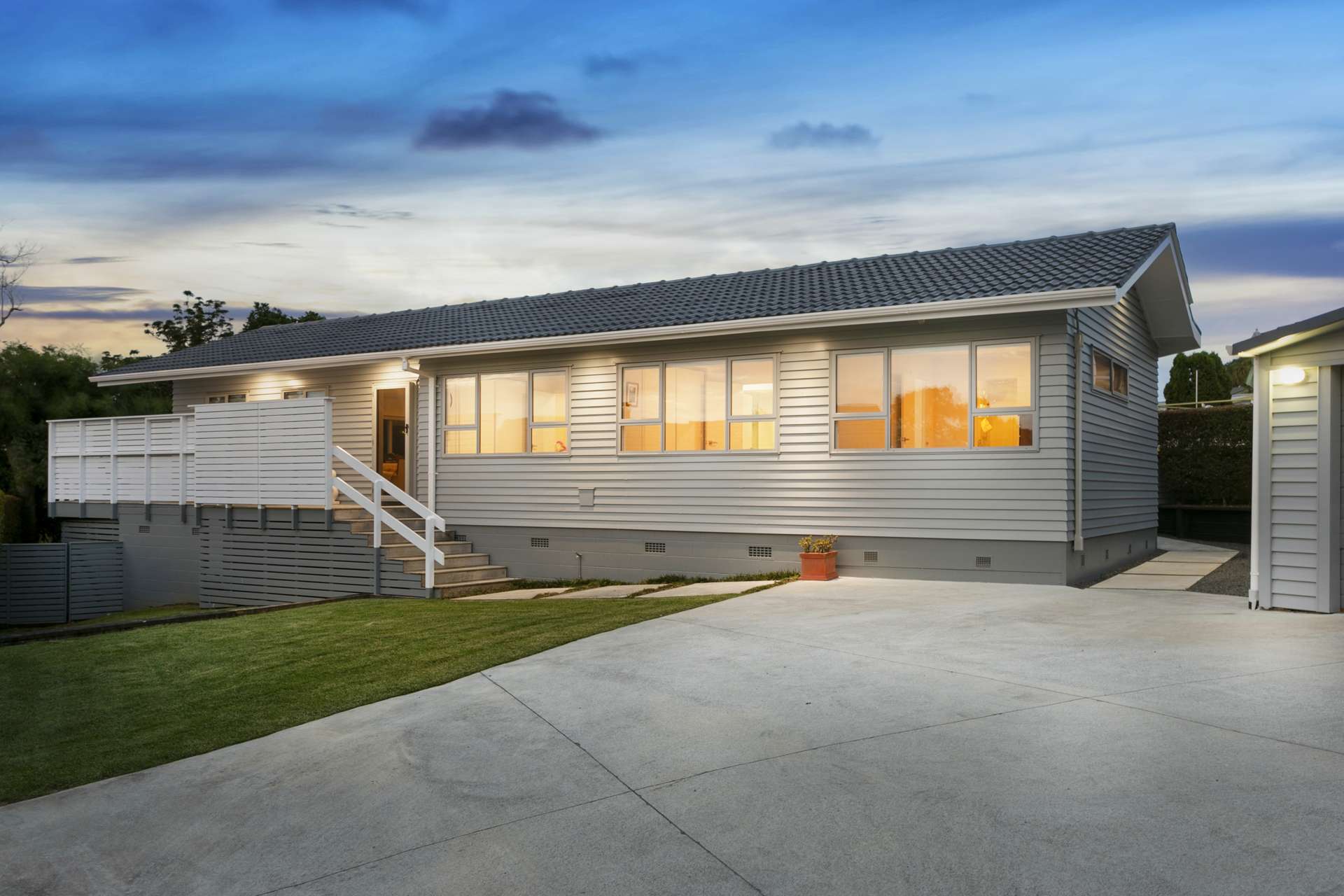 82 Taylor Road Mangere Bridge_0