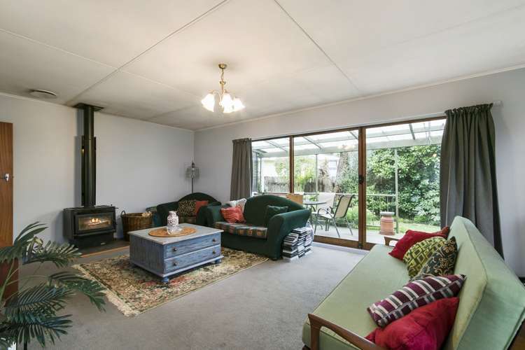 23 Parenga Street Wainuiomata_7
