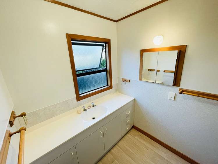 13 Rawhiti Place Saint Johns Hill_2