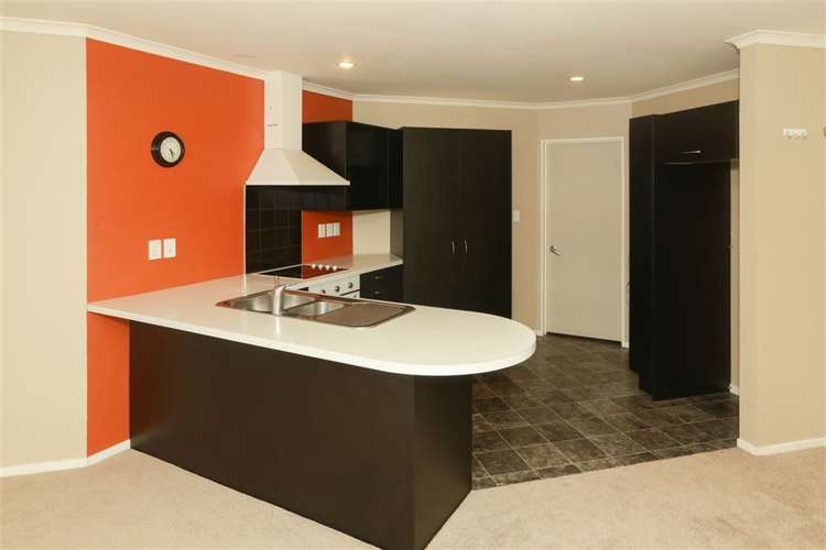 8 Holly Place Rototuna North_12