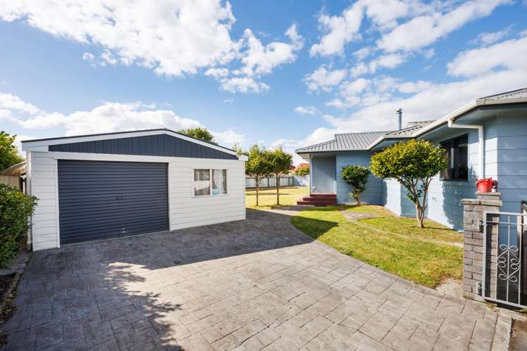 28 Peppertree Glade Kelvin Grove_19
