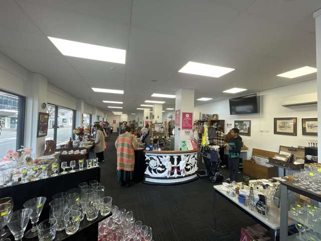 217-219 High Street Hutt Central_2