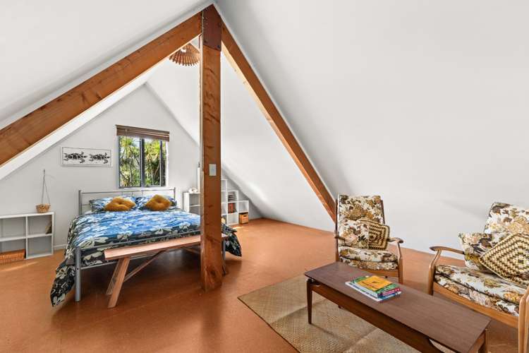 197 Harper Road Waimarama_26