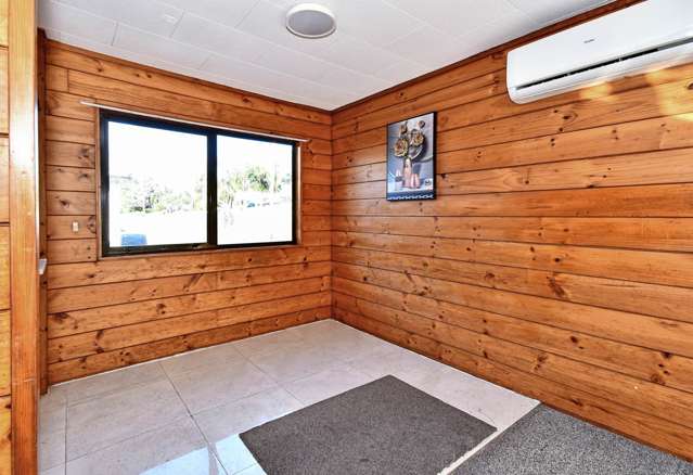 3/32 Great South Road, Papakura_1