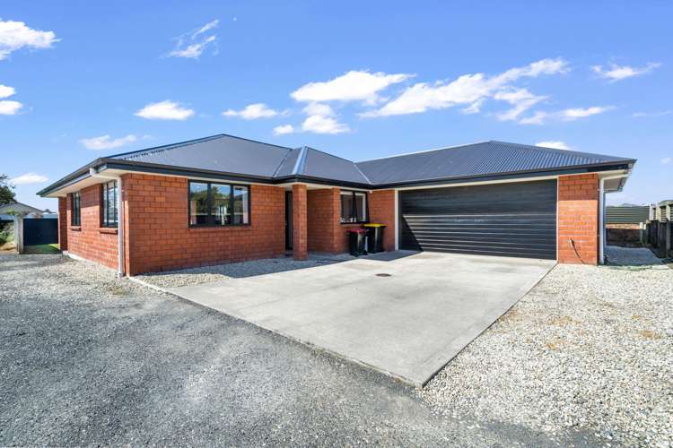 252 Crinan Street_0