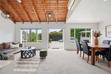 2/8 Rossmore Terrace_2
