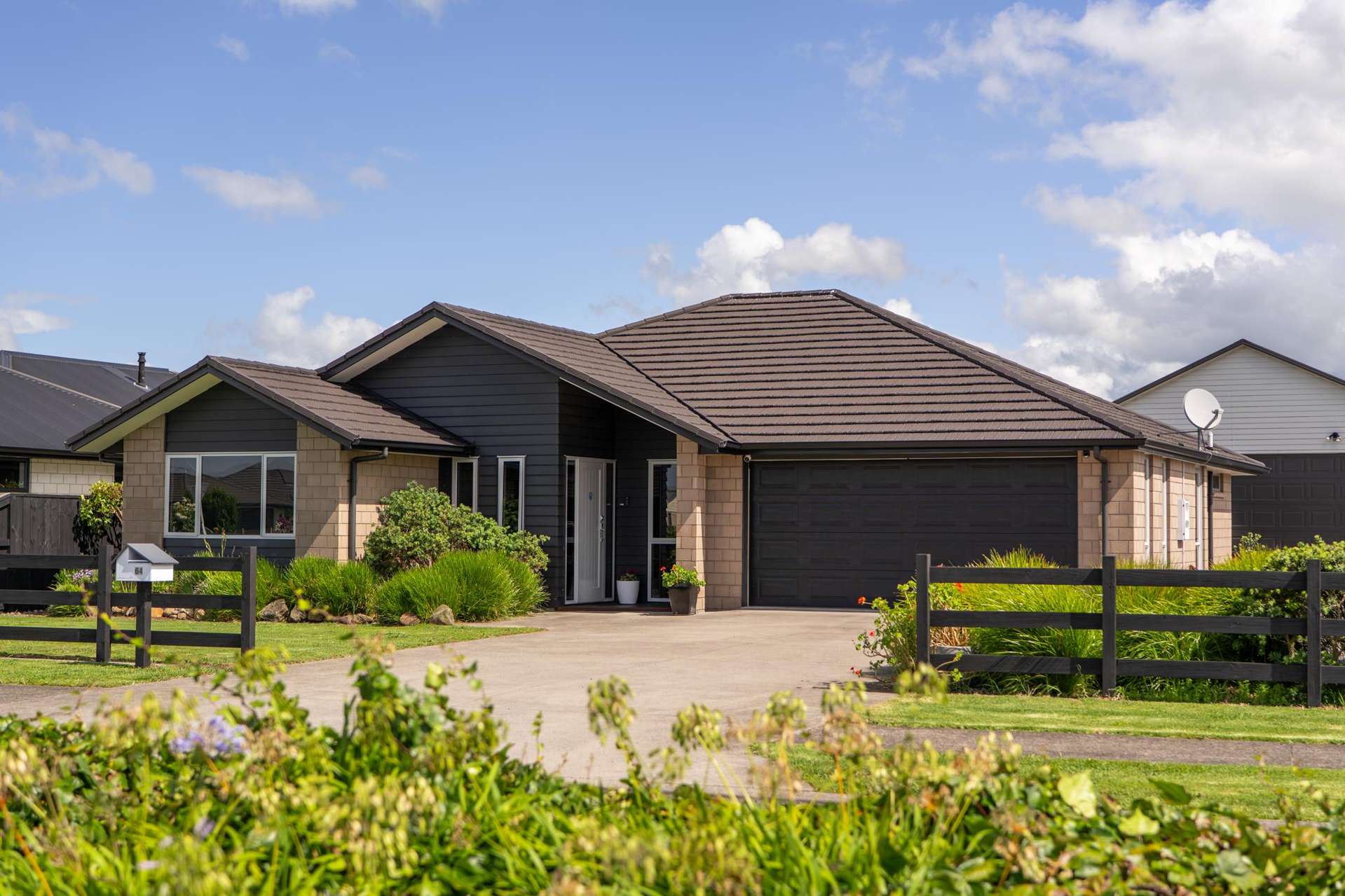 64 Darlington Street Ngatea_0