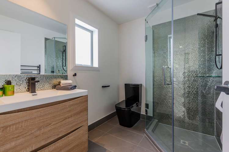 31b Wairau Road Forrest Hill_18