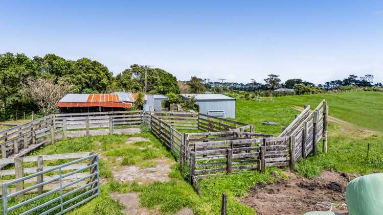 165 Oxford Road Okato_34