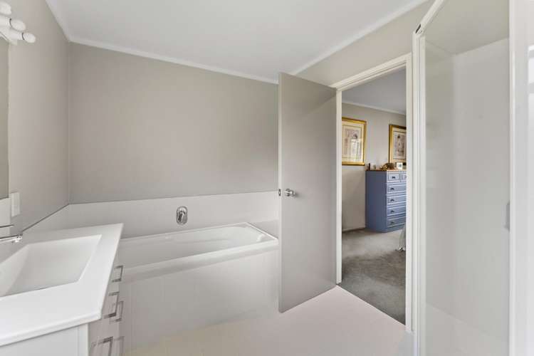 4/504 Mapara Road Acacia Bay_15