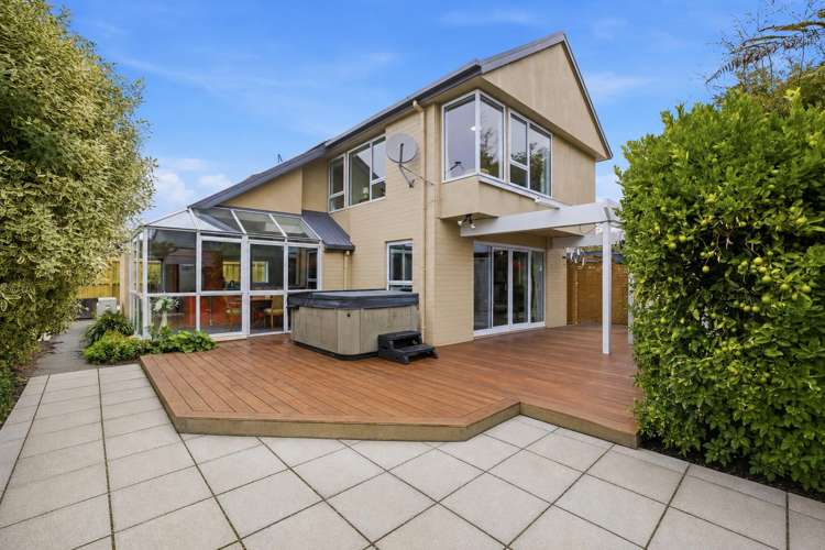 2/122 Harewood Road_1