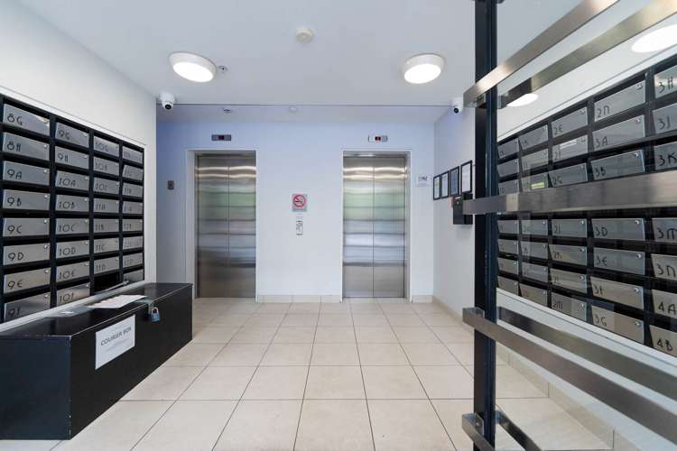 11C/32 Eden Crescent City Centre_9