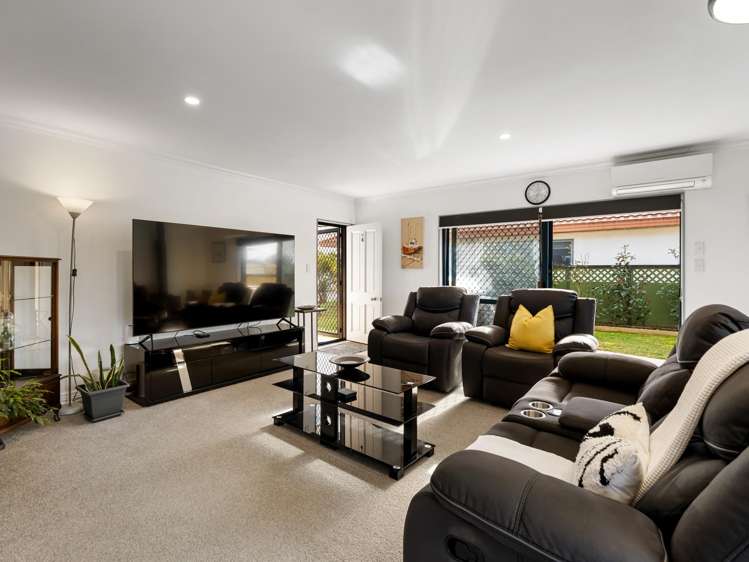 4 Pemberton Way Greerton_4