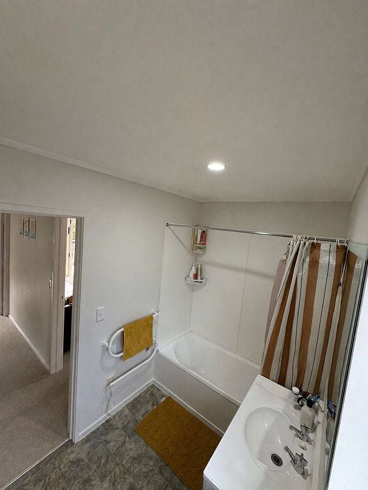 2/375 Wairau Road Totara Vale_11