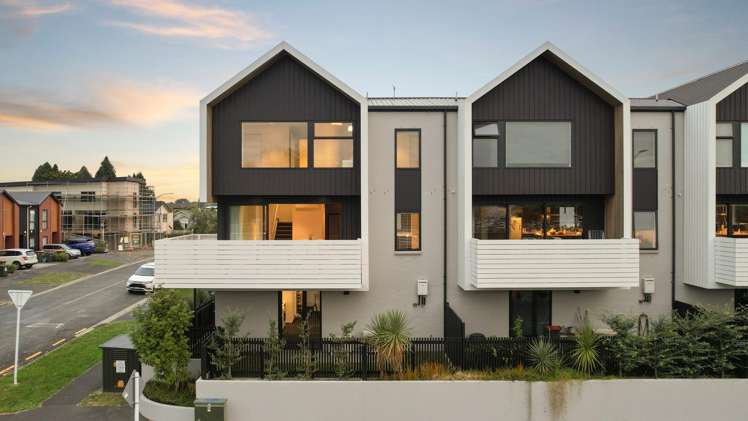 1/2 Manning Street Hamilton Central_39