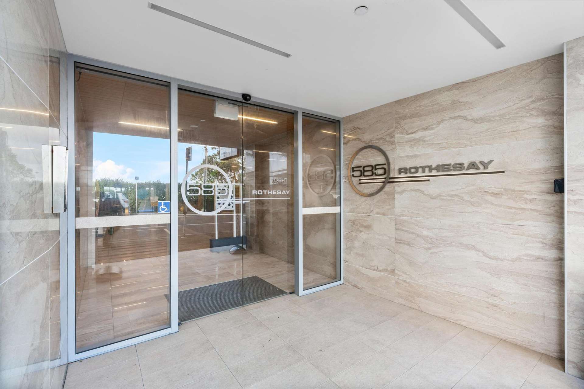 06/585g Beach Road Rothesay Bay_0