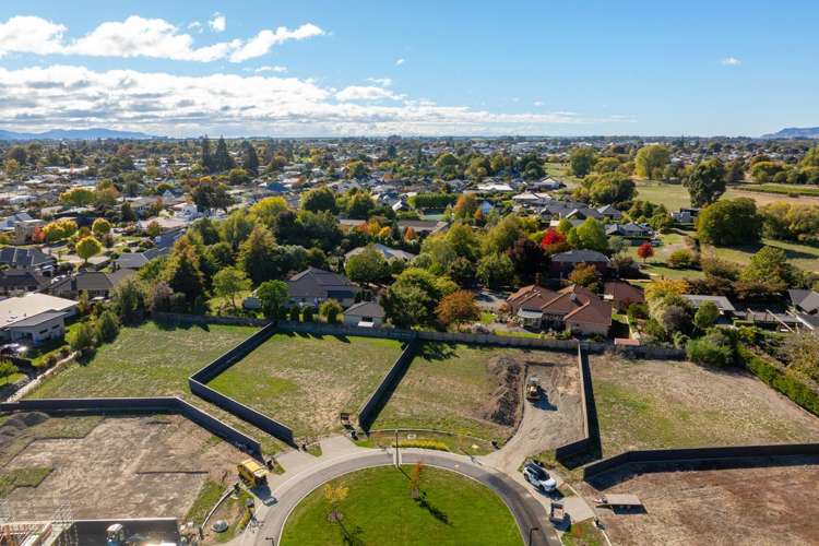 17 Bartletts Green_3