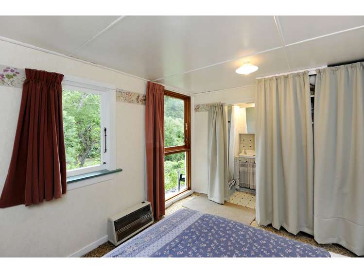 154 Wakamarina Road Havelock_6