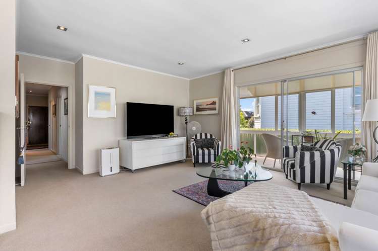 4/36 Clonbern Road Remuera_8
