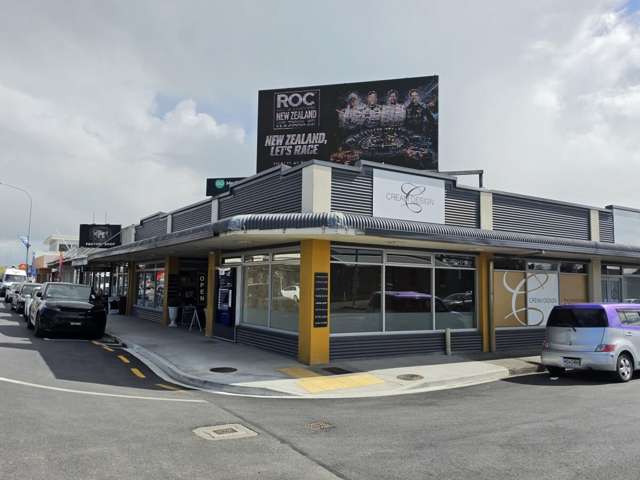 Main Highway Retail