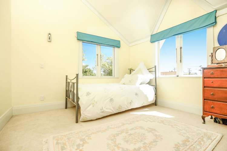 64 Ellerton Road Mount Eden_13