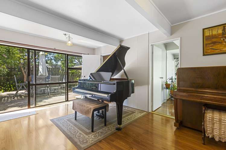 110 Ennis Avenue Pakuranga Heights_13