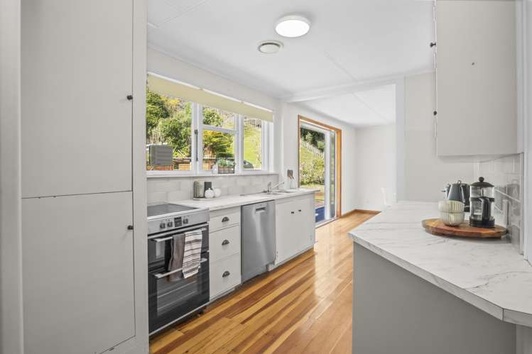 5C Janet Frame Way Whitemans Valley_19