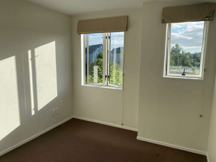 3 Stitchbird Crescent Papakura_13