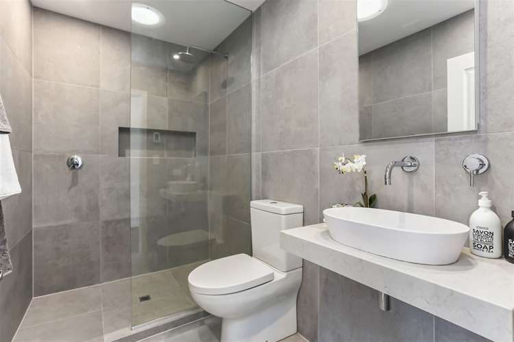 121 Hinemoa Street Birkenhead_12