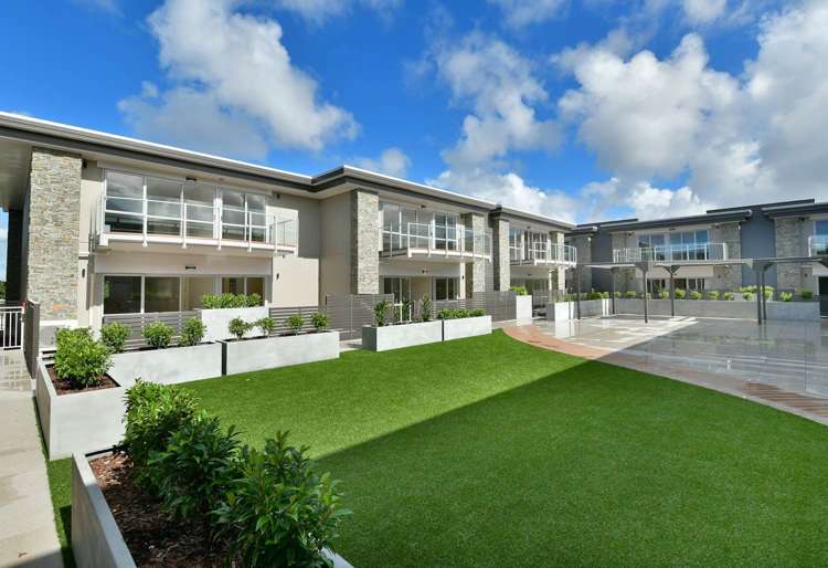 207/252 Centreway Road Orewa_12