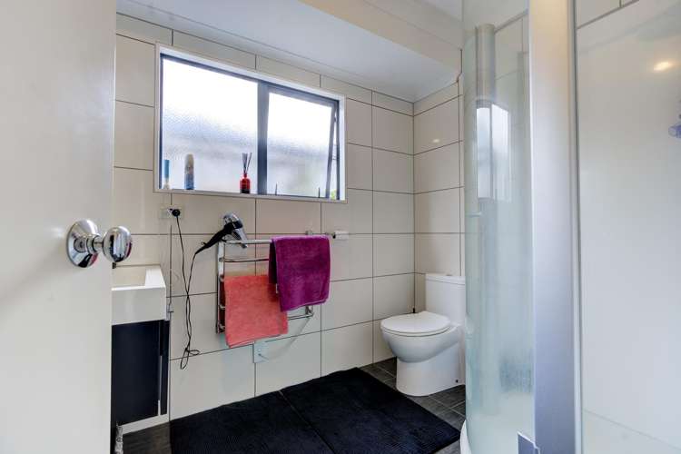 43a Cairns Crescent Rototuna_9