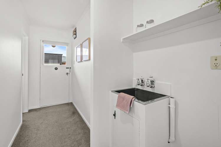 2/272 Tancred Street Ashburton_14