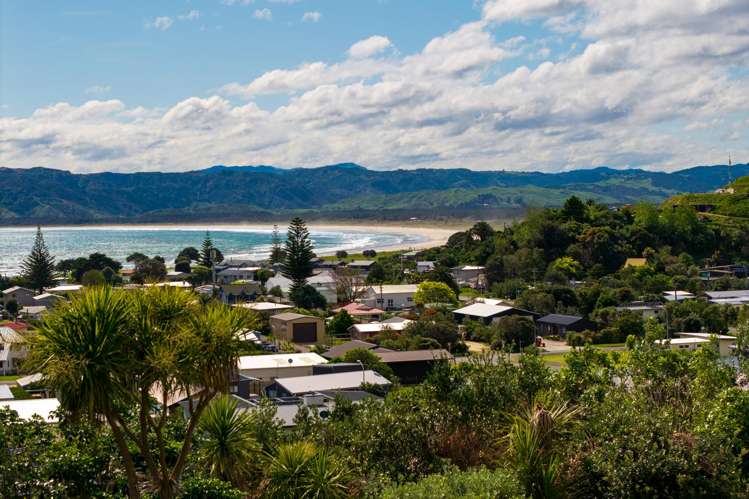 18 Mahia Heights Drive Mahia_11