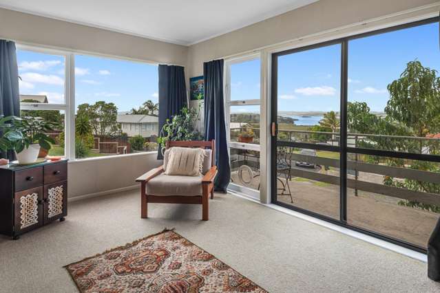 7 Leonard Place Onerahi_2