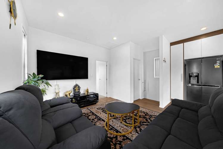 2/42 Woodside Road Massey_13